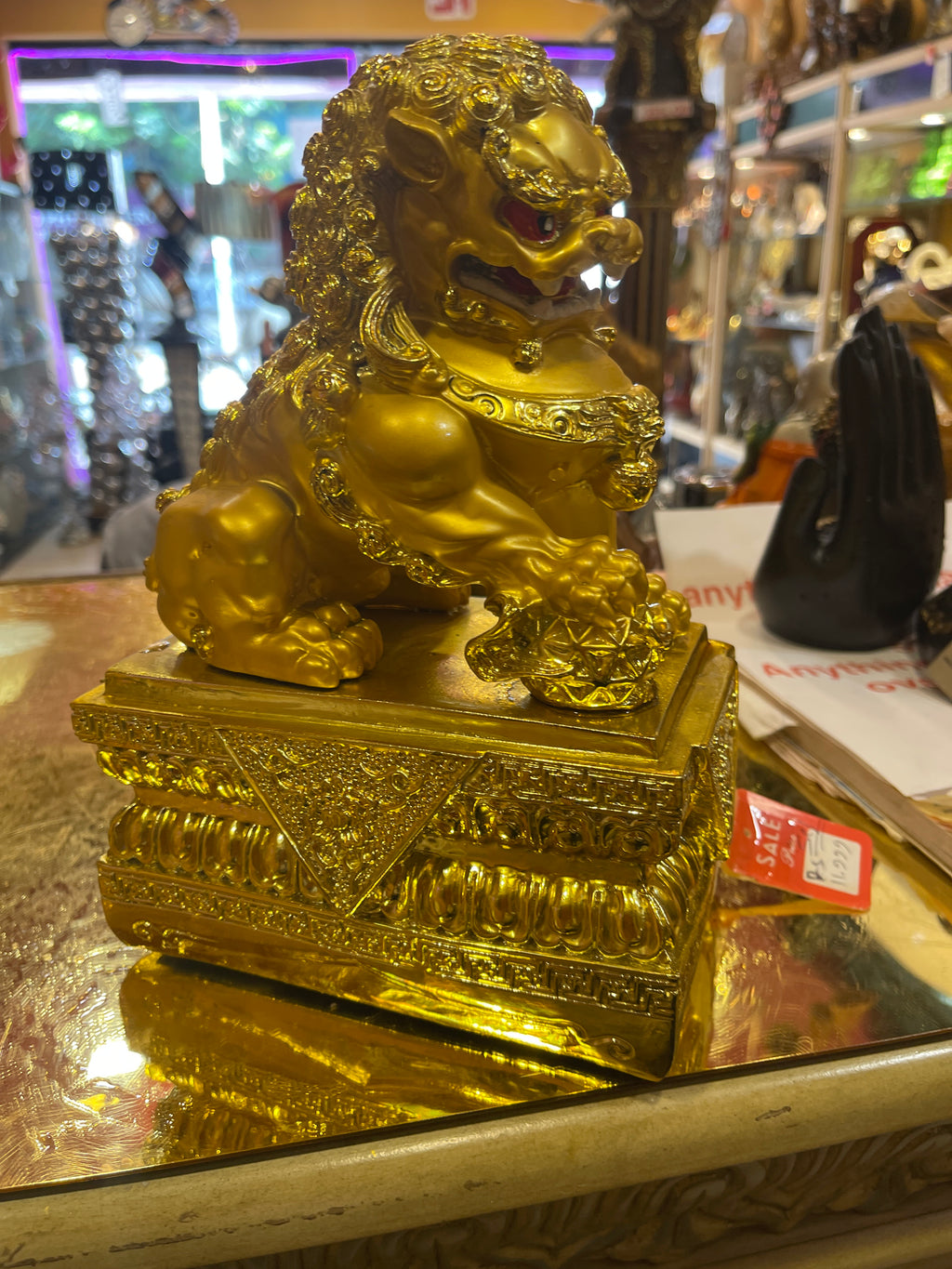 Fu Foo Dog in gold