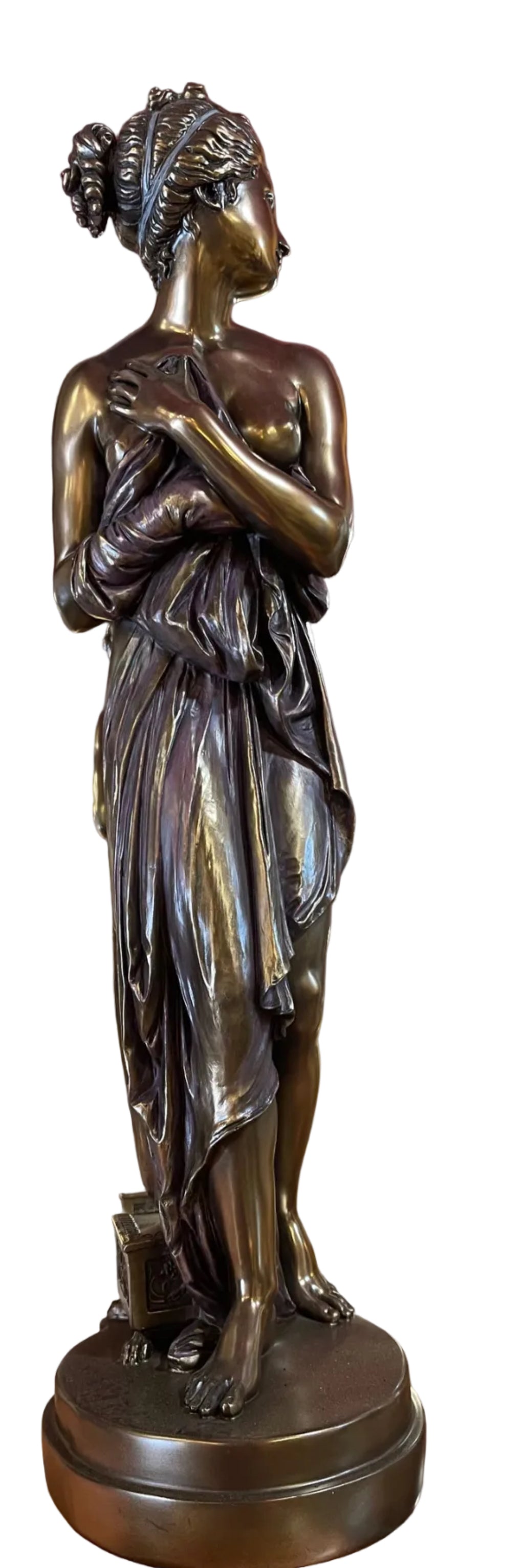 Nude headless greek and roman female venus torso statue