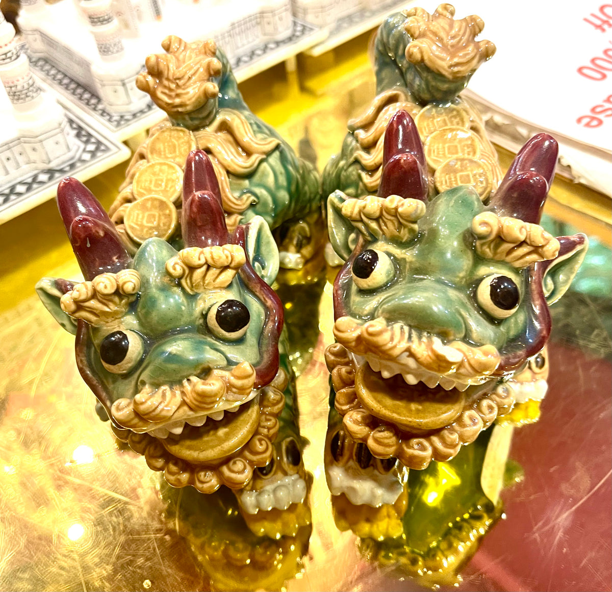 Jade Pixiu statue,pixiu symbol,pixiu Chinese,Pixiu is a symbol of good luck and money flowing