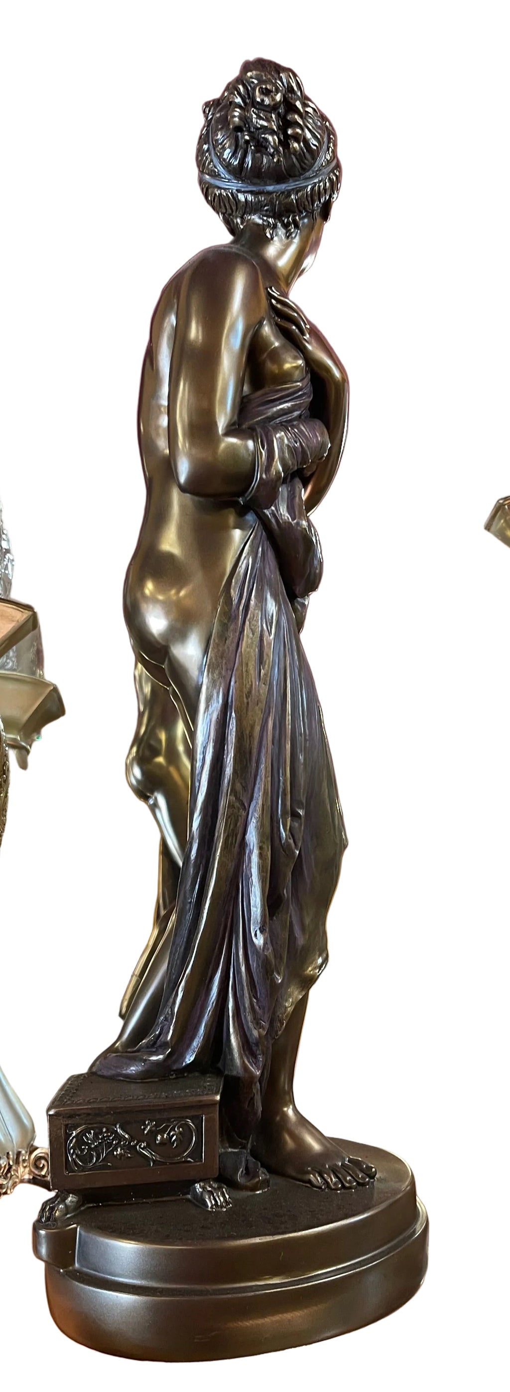 Nude headless greek and roman female venus torso statue