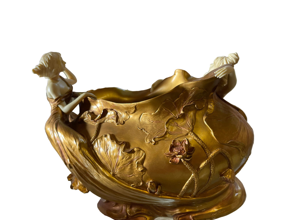 Gold Bowl Art Nouveau women on the gold Bowl