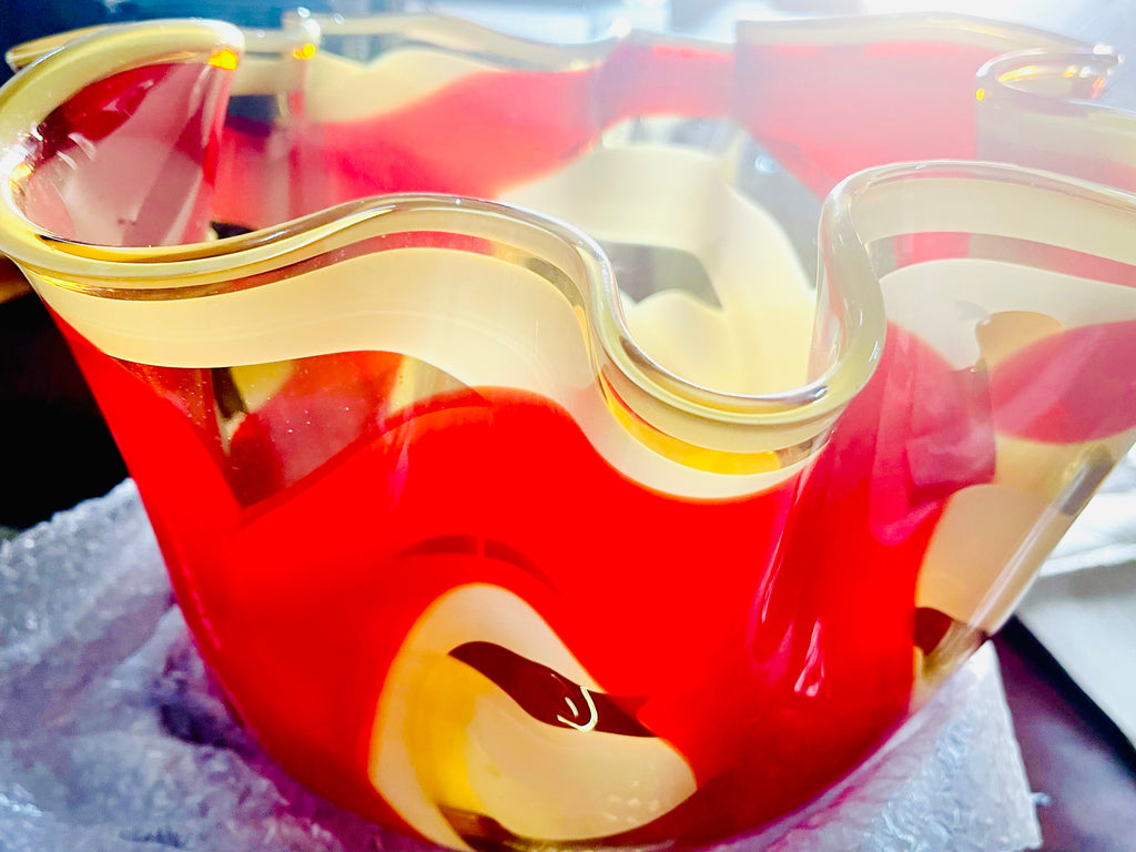 Jozefina Curved Hand Blown Fruit Bow 15”