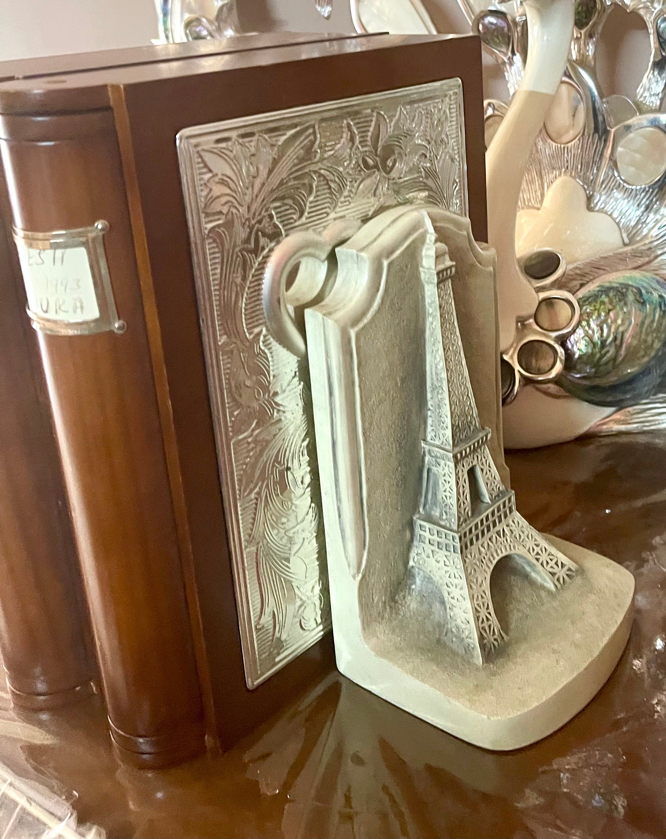 Paris, A Monument A Famous Eiffel Tower Book Holder 7.5''H X 4''W X 4''L