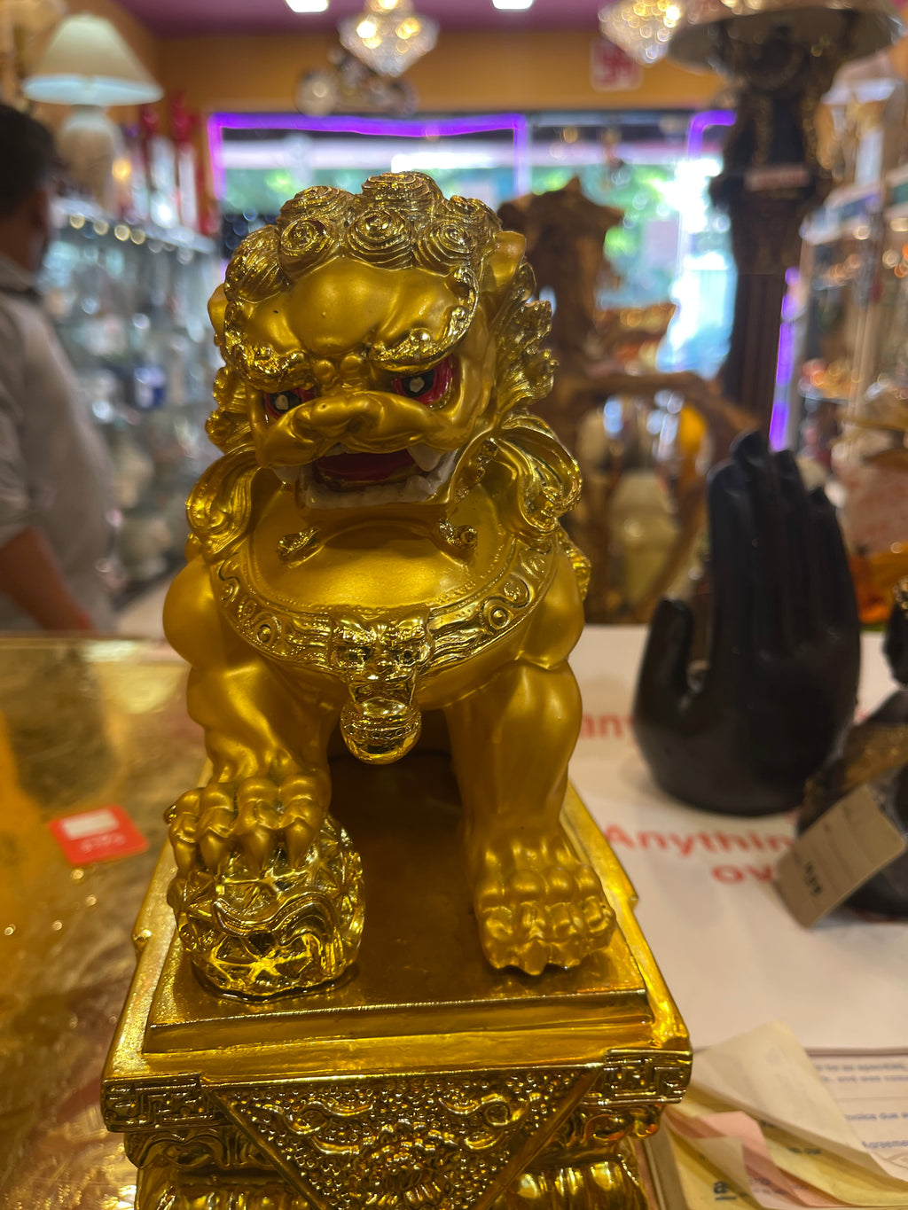 Fu Foo Dog in gold