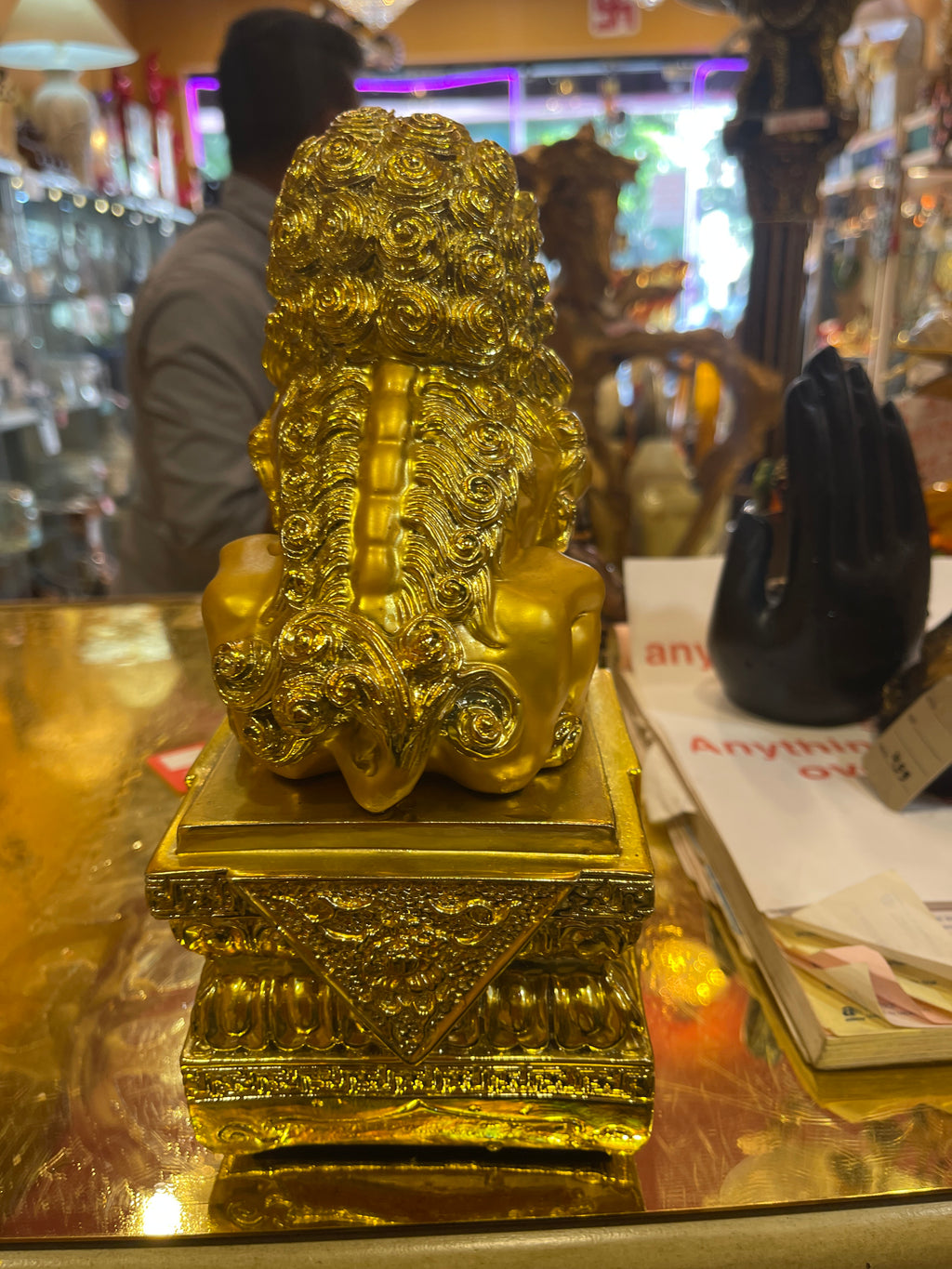 Fu Foo Dog in gold
