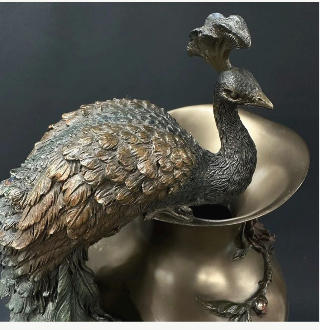 Peacock Vase In Bronx, Beautiful Impressing Collections