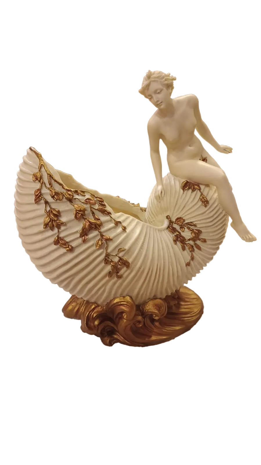 Art nouveau decorative bowl with women sitting on it
