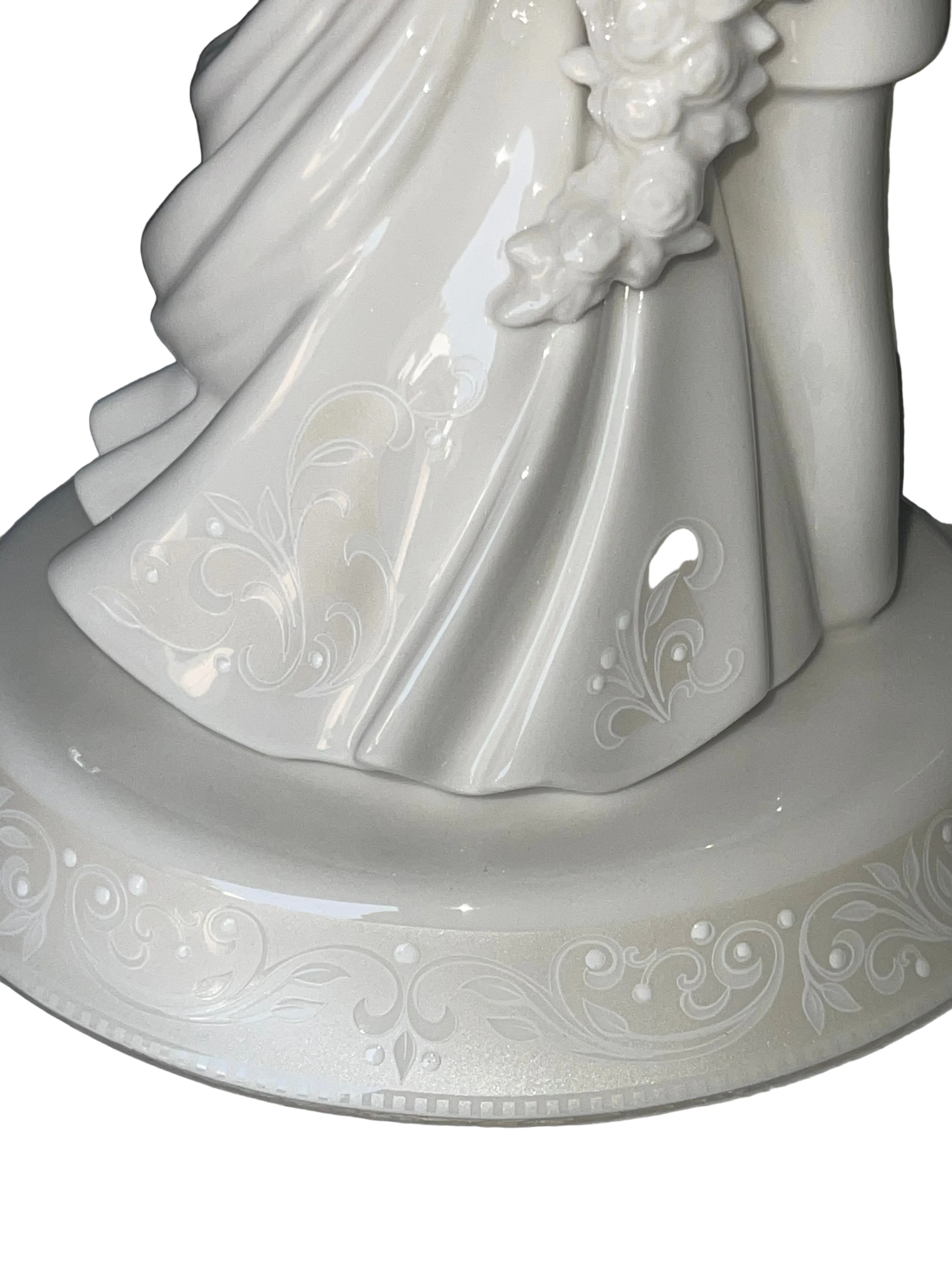 LENOX WEDDING PROMISES™
OPAL INNOCENCE