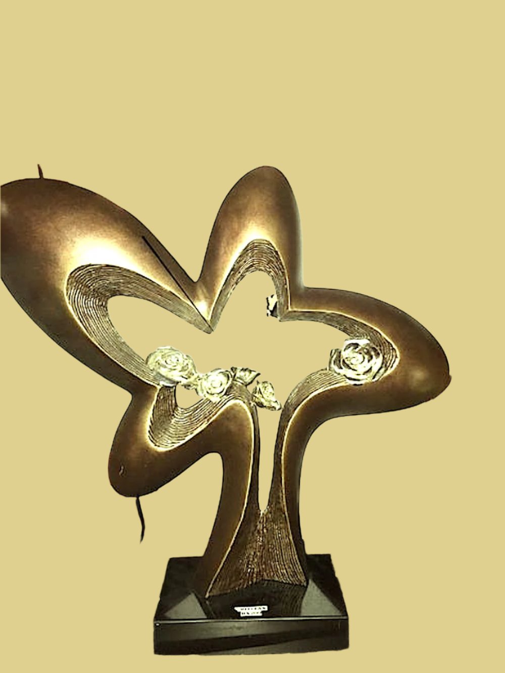Abstract Flower Sculpture By Home Decor Gallery